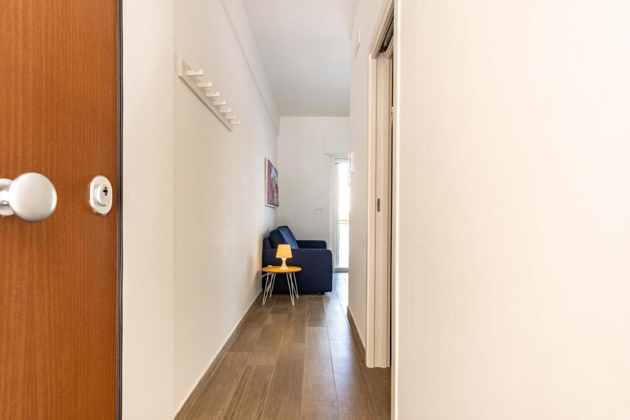Seven Notes Guest House Бари Экстерьер фото