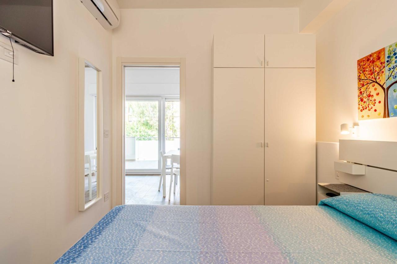 Seven Notes Guest House Бари Экстерьер фото