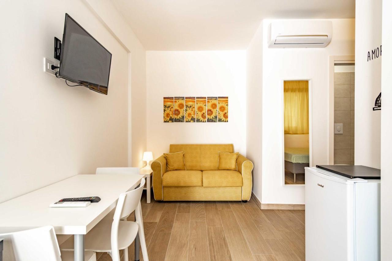 Seven Notes Guest House Бари Экстерьер фото